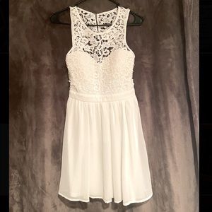 NWT Lulus white lace skater dress